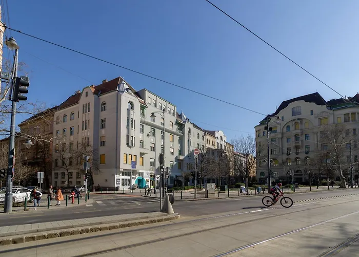Jewel In Buda Apartment